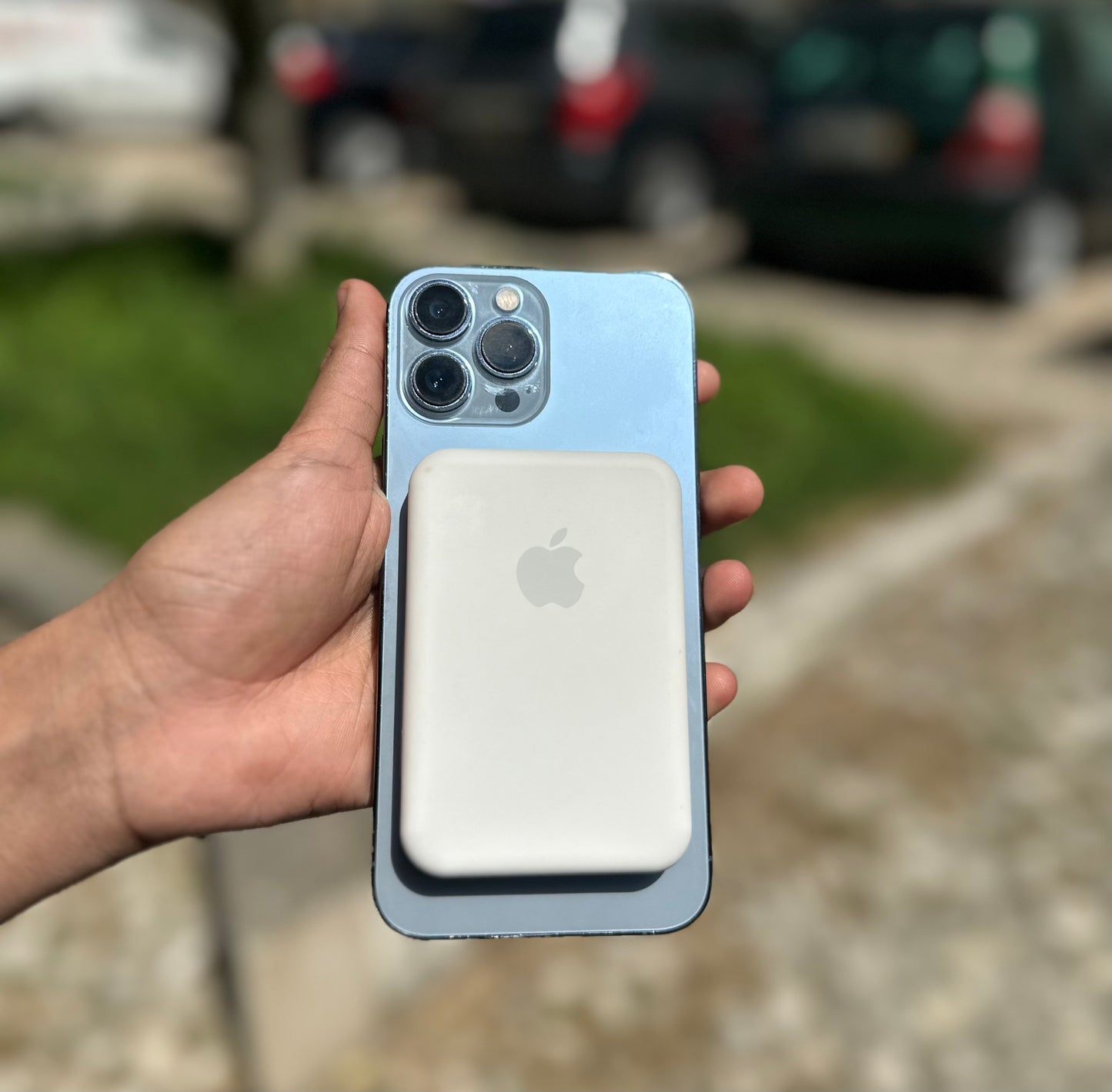 Magsafe + Series 10
